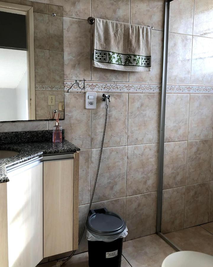 Quarto Privado Em Residencia No Coracao De Foz - Casa E Banheiro Compartilhado Foz do Iguacu Luaran gambar